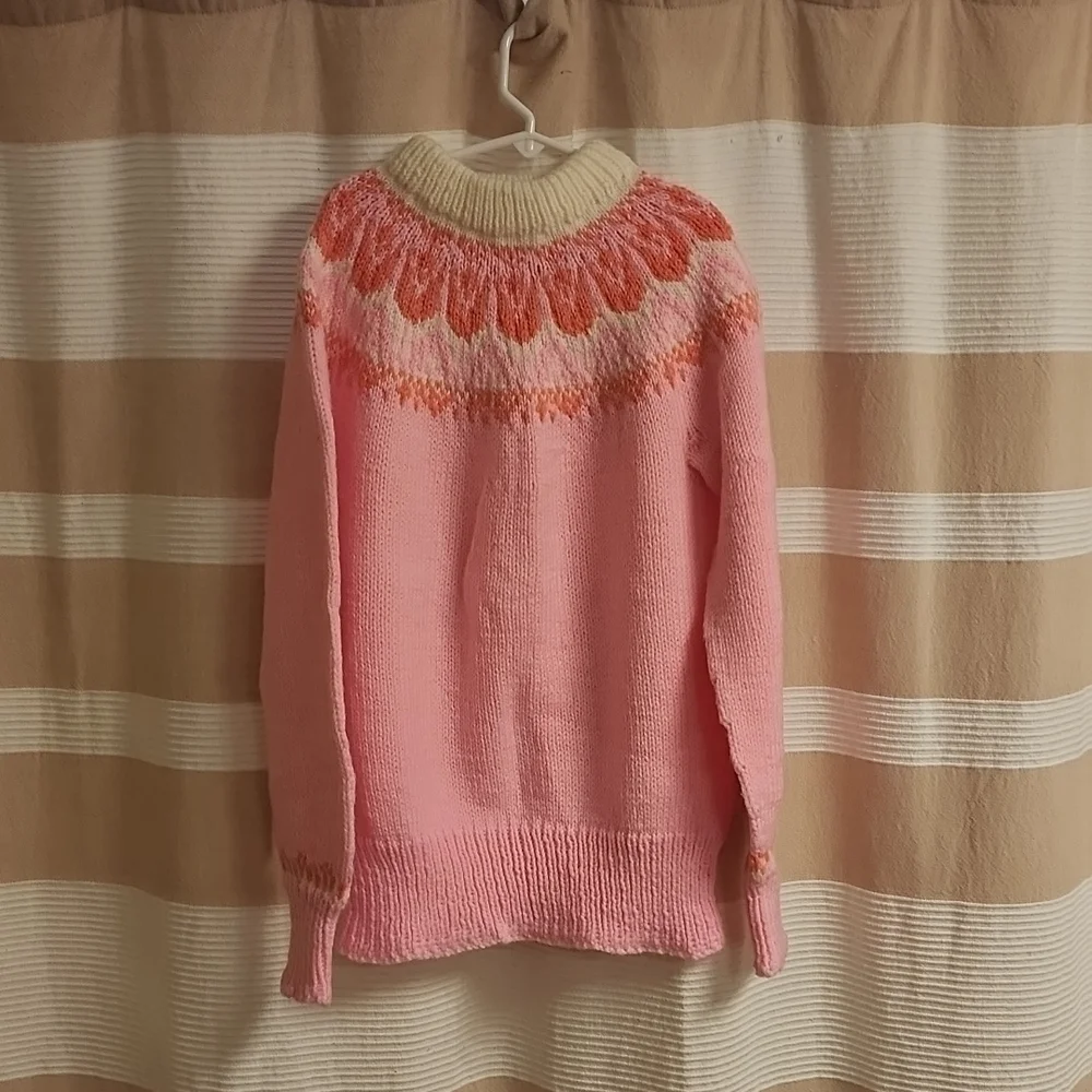 Hand Made sweater - Picture 1 of 1